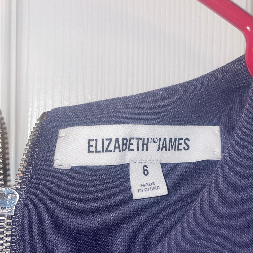 Elizabeth and James grey Backless cutout Dress - Picture 3 of 3